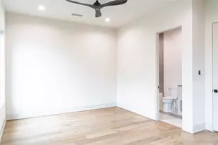 1517 W McDuffie St, Houston, TX 77019 - Photo 32