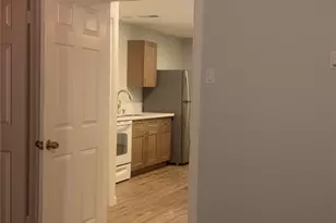 4624 Bell St, Houston, TX 77023 - Photo 8