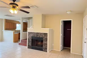 16363 Angel Island Ln, Houston, TX 77053 - Photo 2