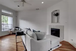 4208 Stanford St, Houston, TX 77006 - Photo 2
