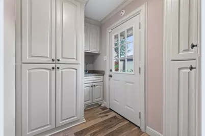 5422 Willowbend Boulevard, Houston, TX 77096 - Photo 18