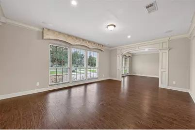 5422 Willowbend Boulevard, Houston, TX 77096 - Photo 6