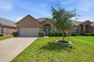 4305 E Bayou Maison Cir, Dickinson, TX 77539 - Photo 1
