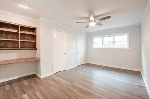 9111 Rentur Dr, Houston, TX 77031 - Photo 14