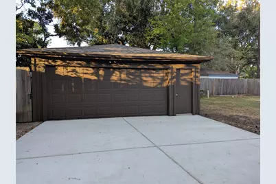 6214 Yarwell Drive, Houston, TX 77096 - Photo 10