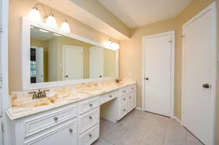 910 Shillington Dr, Katy, TX 77450 - Photo 34