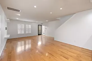 1723 Redwing Bluff Dr, Houston, TX 77009 - Photo 10