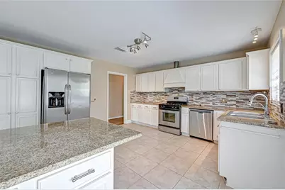 9349 Rosstown Way, Houston, TX 77080 - Photo 18