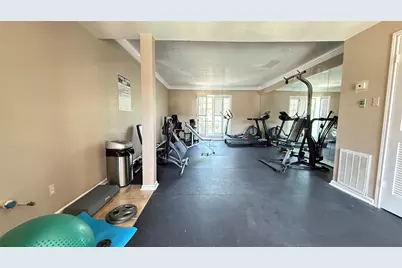 2425 Underwood Street #142, Houston, TX 77030 - Photo 24