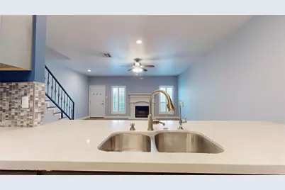 2984 Holly Hall Street, Houston, TX 77054 - Photo 8