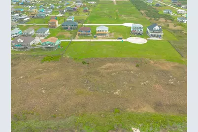 184 Ocean Shore Drive, Port Bolivar, TX 77650 - Photo 2