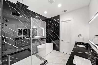 1515 Waco St, Dayton, TX 77535 - Photo 24