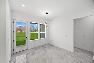 1515 Waco St, Dayton, TX 77535 - Photo 10