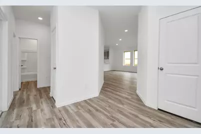 228 Wasatch Peaks Way, Willis, TX 77378 - Photo 10