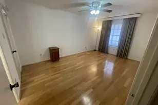 2350 Bering Dr, Houston, TX 77057 - Photo 10