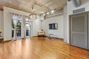 1616 Fountain View Dr, Houston, TX 77057 - Photo 20