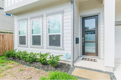 307 Parker Street, Houston, TX 77007 - Photo 2