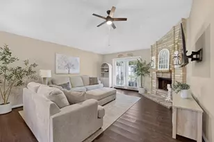 21114 Western Valley Dr, Katy, TX 77449 - Photo 6