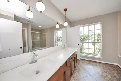 2406 Duchess Way, Stafford, TX 77477 - Photo 36