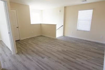 8603 Doris Oaks Circle, Houston, TX 77028 - Photo 6