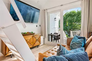 3817 Avenue R, Galveston, TX 77550 - Photo 6