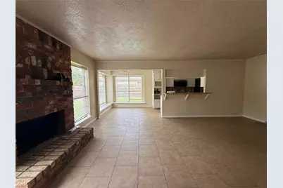 414 Dogwood Street, Lake Jackson, TX 77566 - Photo 6