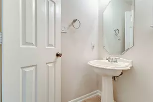 12905 Quail Creek Dr, Pearland, TX 77584 - Photo 18