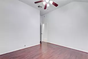 12905 Quail Creek Dr, Pearland, TX 77584 - Photo 24