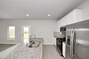 2511 Shining Spur Ct, Alvin, TX 77511 - Photo 12