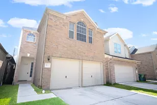 827 Forest Hillside Ln, Houston, TX 77067 - Photo 2