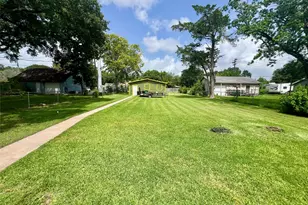 522 14th St N, Texas City, TX 77590 - Photo 18