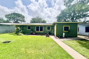 522 14th St N, Texas City, TX 77590 - Photo 16