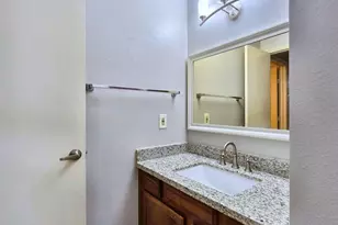 8389 Sands Point Dr, Houston, TX 77036 - Photo 10