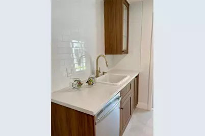 1635 Chippendale Road, Houston, TX 77018 - Photo 32