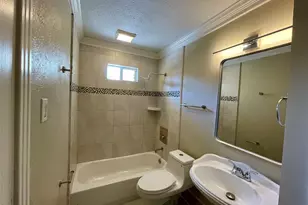 1635 Chippendale Rd, Houston, TX 77018 - Photo 24