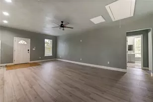 4323 Continental Dr, Houston, TX 77072 - Photo 6