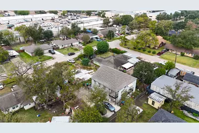 4323 Continental Drive, Houston, TX 77072 - Photo 38