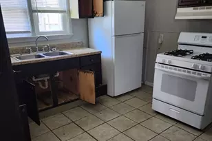 6118 Anderson St, Texas City, TX 77591 - Photo 2