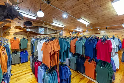 137 E Sheridan St, Ely, MN 55731 - Photo 8