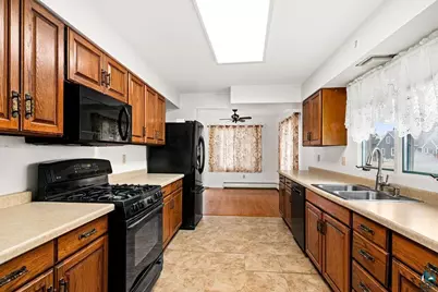 601 13th Ave, Two Harbors, MN 55616 - Photo 8