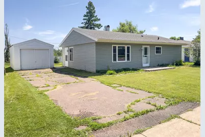53 Edwards Dr, Silver Bay, MN 55614 - Photo 1
