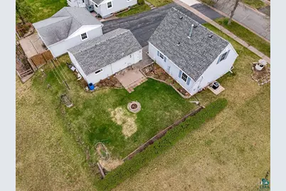 33 Nelson Dr, Silver Bay, MN 55614 - Photo 10