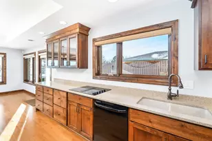 8357 Congdon Blvd, Duluth, MN 55804 - Photo 18