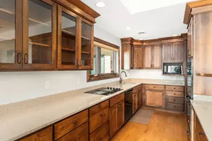 8357 Congdon Blvd, Duluth, MN 55804 - Photo 12
