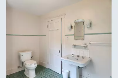 822 Macarthur Ave, Ashland, WI 54806 - Photo 24