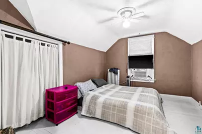 3801 W 5th St, Duluth, MN 55807 - Photo 24