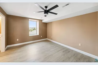 208 3rd Ave W #202, Ashland, WI 54806 - Photo 12