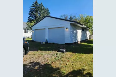 1012 28th St, Scanlon, MN 55720 - Photo 2