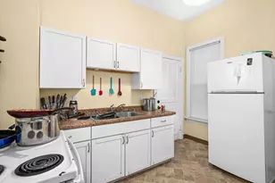 1426-1428 E 1st St, Duluth, MN 55805 - Photo 2