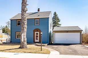 3406 E 4th St, Duluth, MN 55804 - Photo 2